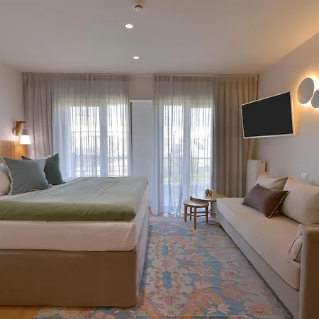 Mirivili Hospitality & Wellness Aparthotel